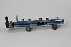 Bosch OE 0445216044 Left side fuel rail 14 - 17 Ram EcoDiesel